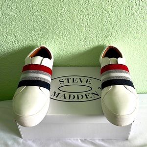 Steve Madden Slip on Shoes